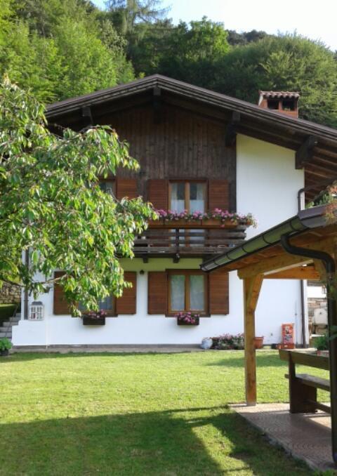 Chalet Monica Molina di Ledro Buitenkant foto